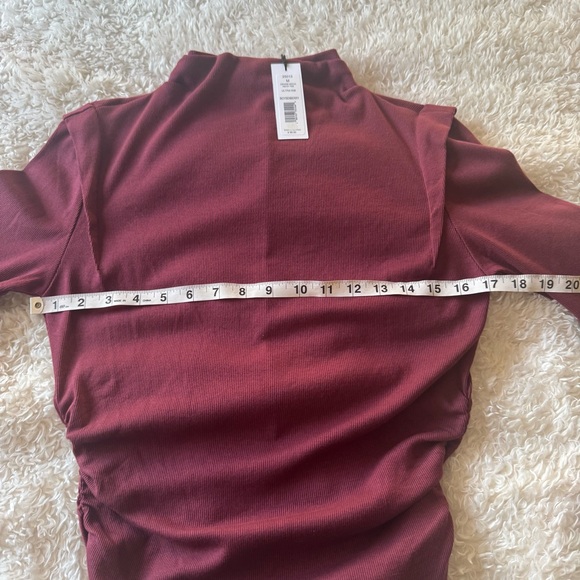 Michael Stars Denise Ultra Rib Top in Boysenberry Burgundy Size Medium NEW - Picture 6 of 11